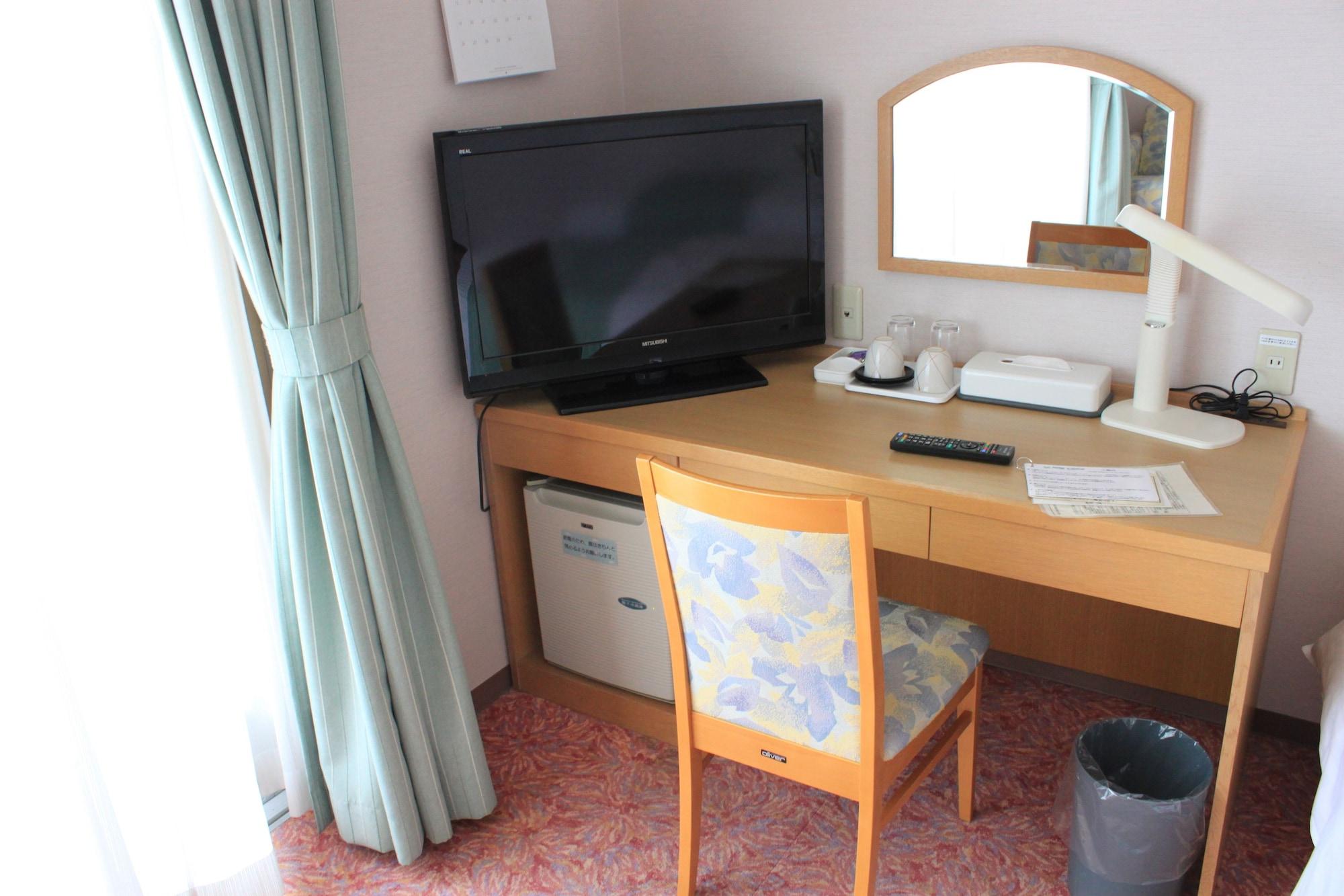 Hotel Lavenir Бией Екстериор снимка
