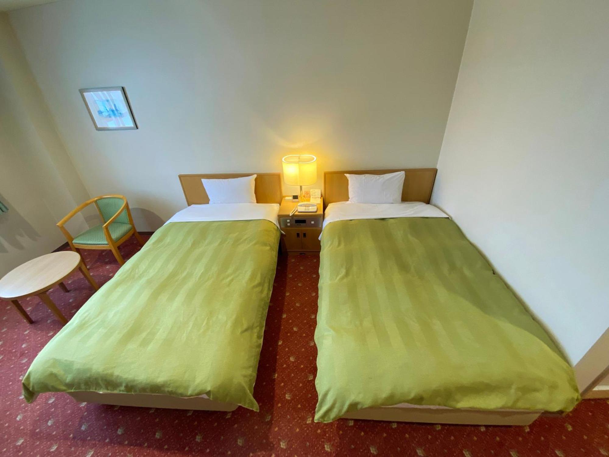 Hotel Lavenir Бией Екстериор снимка